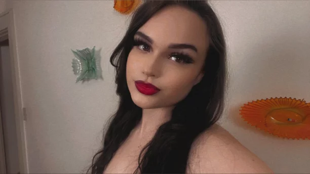 Photo of model @zoeyviolet