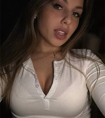 @angie_siren photo 1